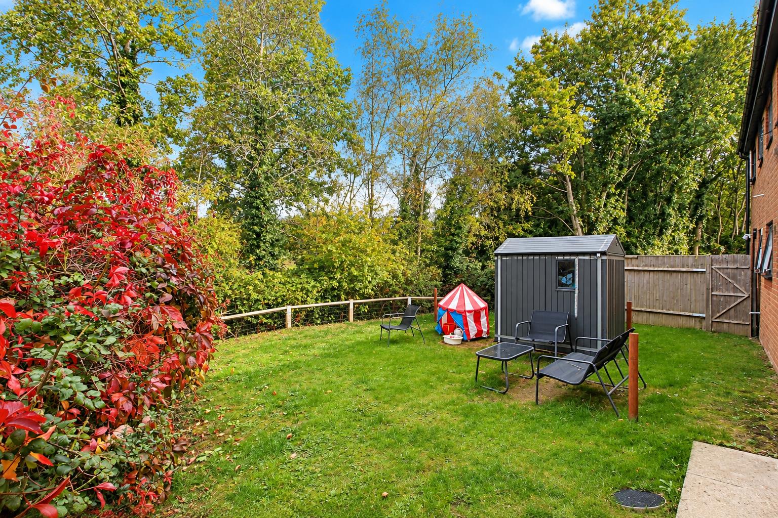 Lowndes Grove, Shenley Church End, Milton Keynes